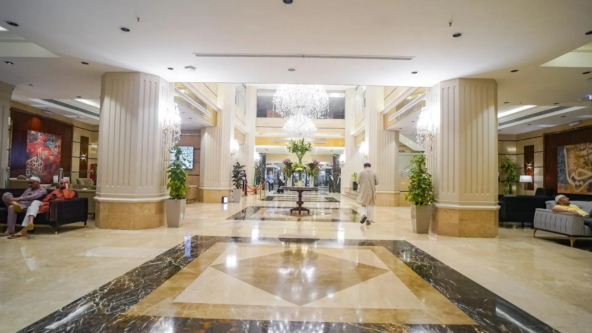 Отель Emaar Al Manar Мекка 0*,