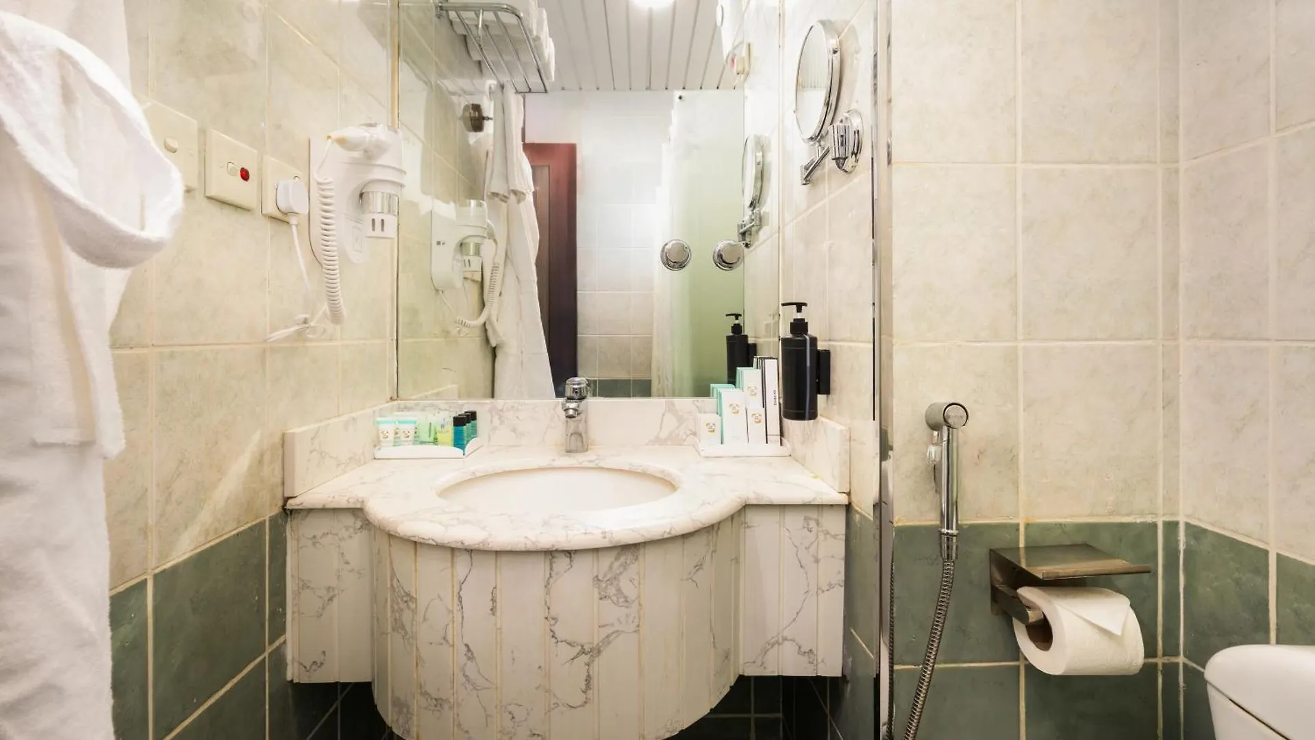 ***  Emaar Al Manar Otel Mekke Suudi Arabistan